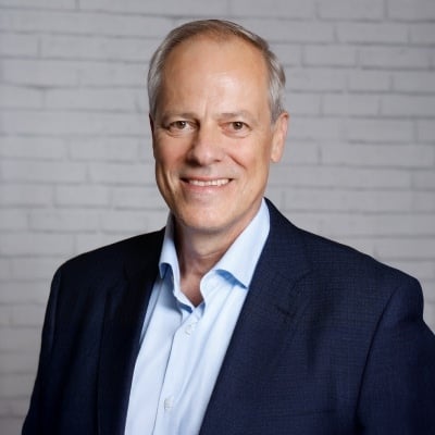 Jochen Moll 1080x1080