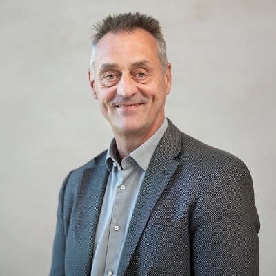 Joerg-Hagedorn-400x400